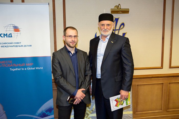 Презентация книги муфтия Северной Осетии Хаджимурата Гацалова «Россия и ислам: на острие атаки» (ФОТО)
