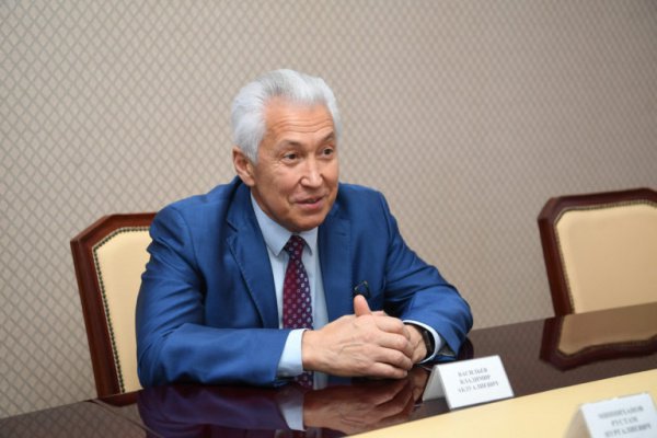 Head of Dagestan Welcomes 4th RIW Group Meeting