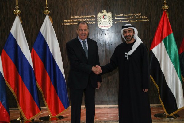 سيعقد لافروف محادثات مع وزير خارجية الإمارات العربية المتحدة