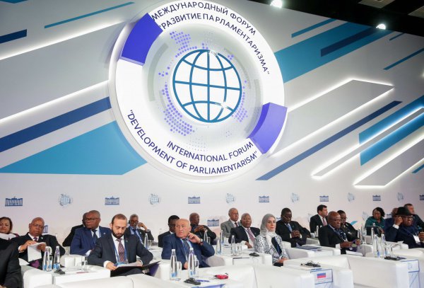 Спикер Госдумы Вячеслав Володин заявил о важности парламентов в борьбе с терроризмом
