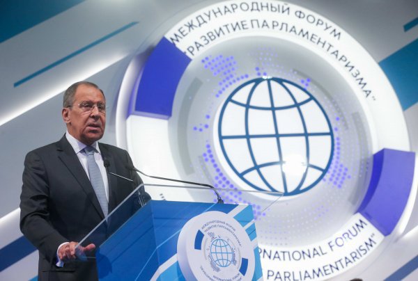 سيرغي لافروف: روسيا مفتوحة لتعاون واسع ونزيه ومتكافئ مع جميع الدول ، دون استثناء وبأي صيغة كانت