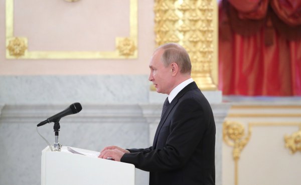 Владимир Путин: Россия будет содействовать урегулированию конфликта в Афганистане