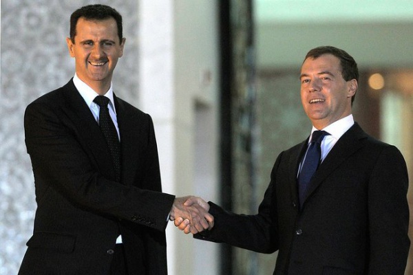 بوتين للأسد: مواصلة مساعدة سورية حكومة وشعبا في الدفاع وضمان الأمن وإعادة الإعمار