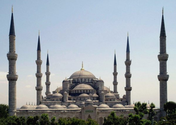 Top 10 countries for halal tourism