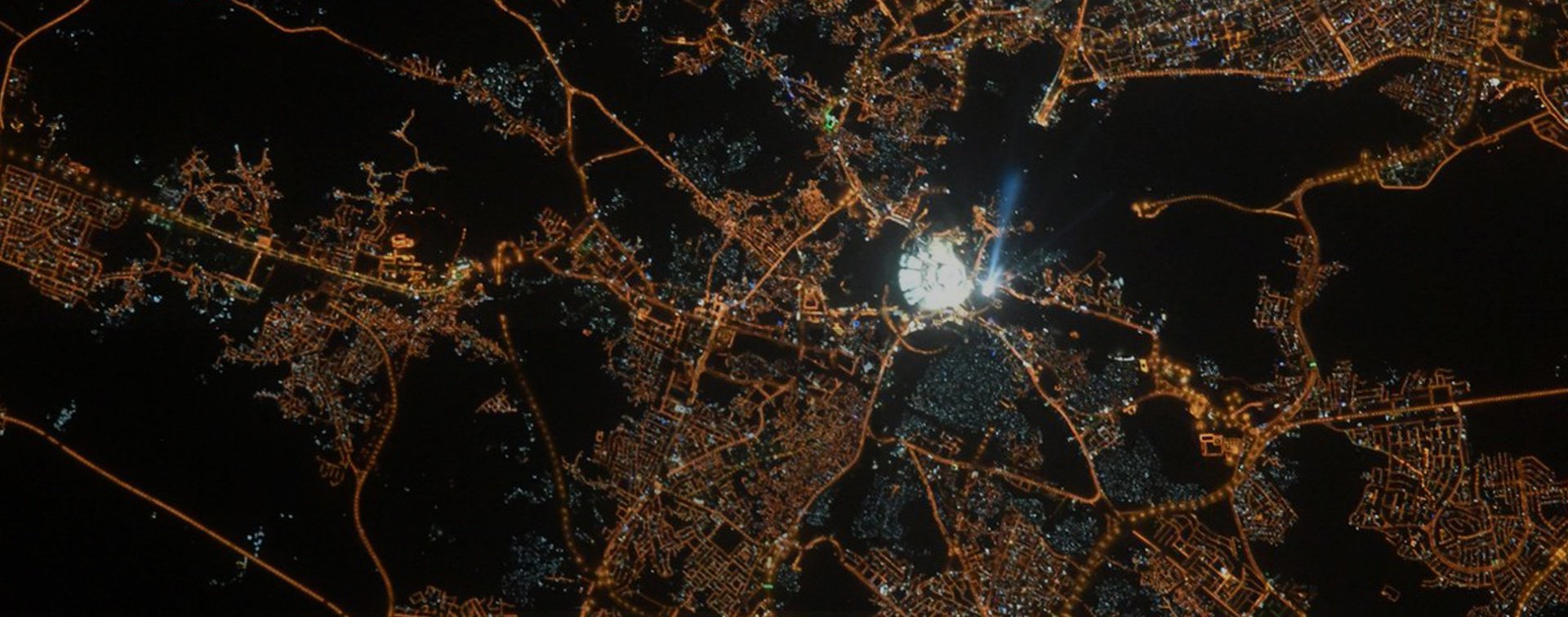 карта москвы фото со спутника