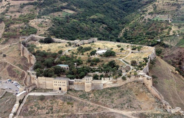 Откуда в Дагестане крепость с 
