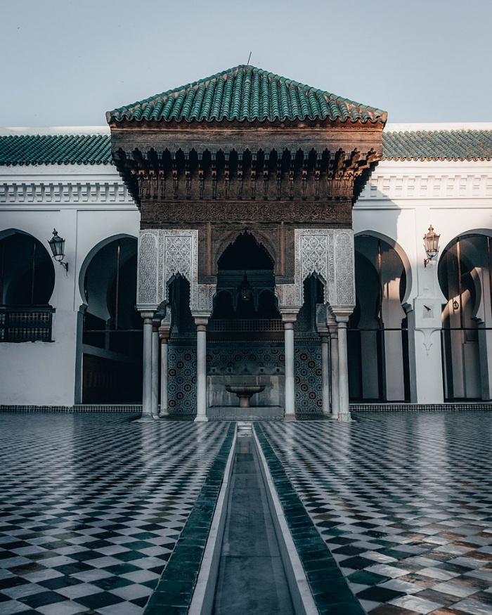 The most ancient university in the world, a leather haberdashery and Tijani Tariqa – what is the Moroccan city of Fez remarkable for?