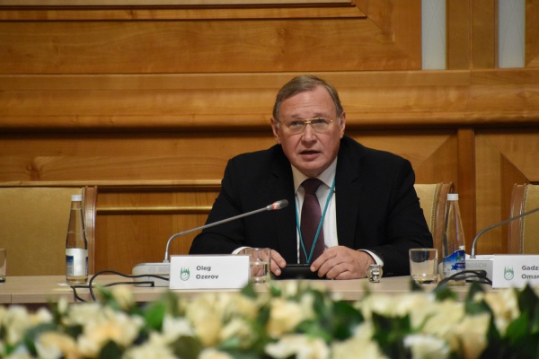 Участники международной конференции обсудили вклад Хакимова и Торекулова в развитие отношений с исламским миром