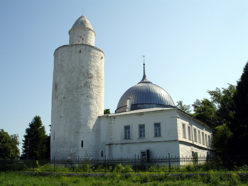 أقدم ستة مساجد في روسيا