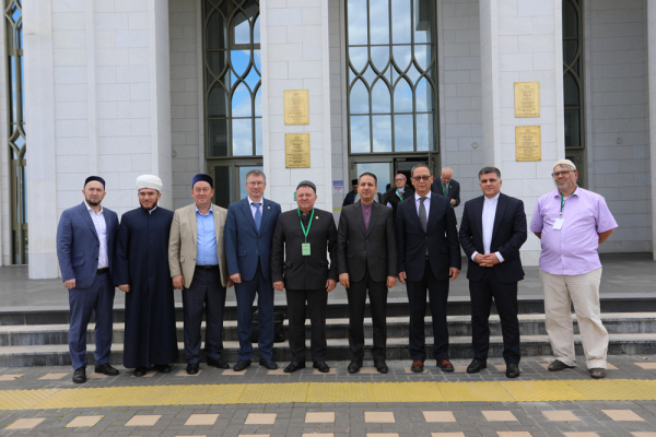 «Культурное наследие ислама: история и современность» - стартовала Международная летняя школа «Болгарский диалог культур» «Культурное наследие ислама: история и современность» - стартовала Международная летняя школа «Болгарский диалог культур»