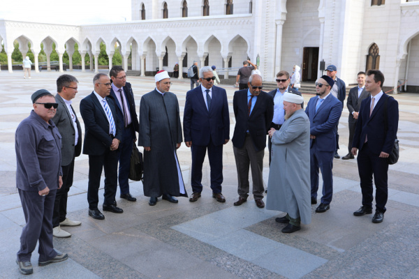 BIA Rector Hopes Academy Will Bridge Russian-Egyptian Educational and Scientific Ties