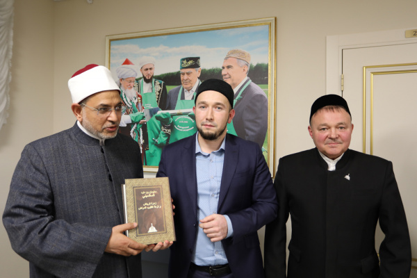 الأزهر وروسيا يعززان شراكتهما العلمية والتعليمية