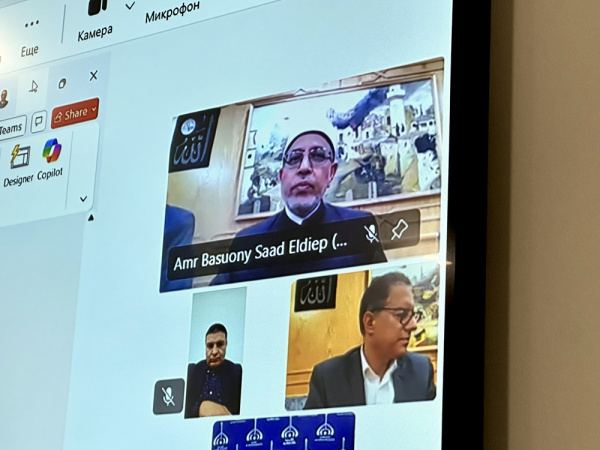 الأكاديمية الإسلامية البولغارية وجامعة الأزهر تبحثان أوجه التعاون المشتركة