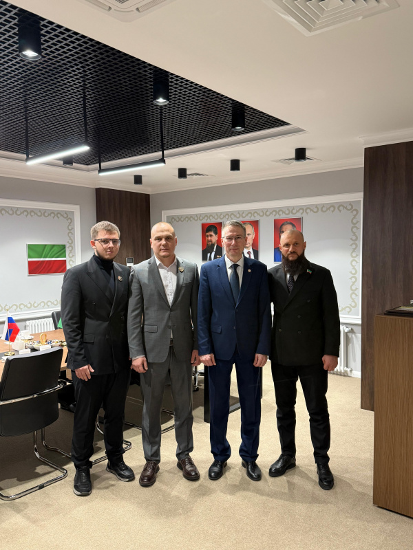 Marat Gatin Meets with Chechen Republic's Representative in Tatarstan