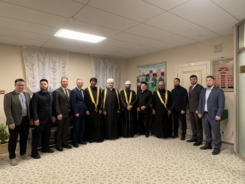   وزير الأوقاف والشؤون الدينية العُماني يزور روسيا