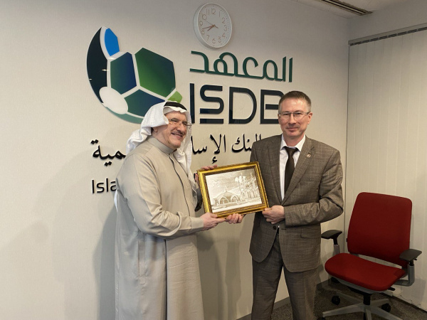 The GSV delegation participated in a media forum for journalists and bloggers from Islamic countries