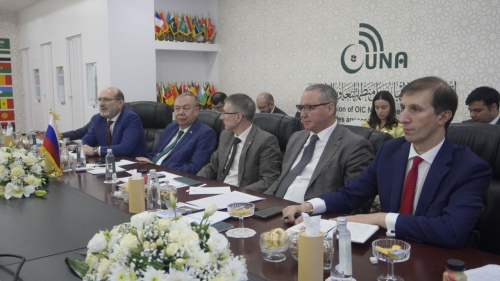 وفد روسي يزور مقر منظمة التعاون الإسلامي