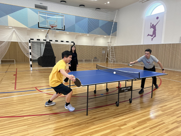 Consuls General and Youth of Tatarstan Play Table Tennis Ahead of Diplomatic Workers' Day